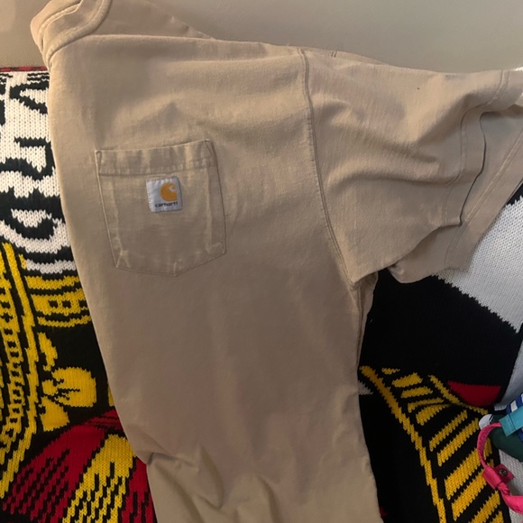 Carhart Used T-Shirt in Great Condition - Picture 6 of 6